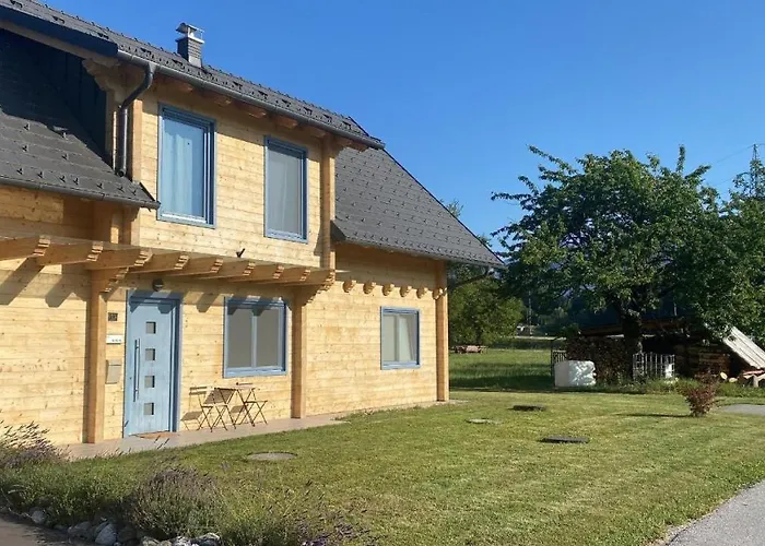 Woodhouse Penzion 3*