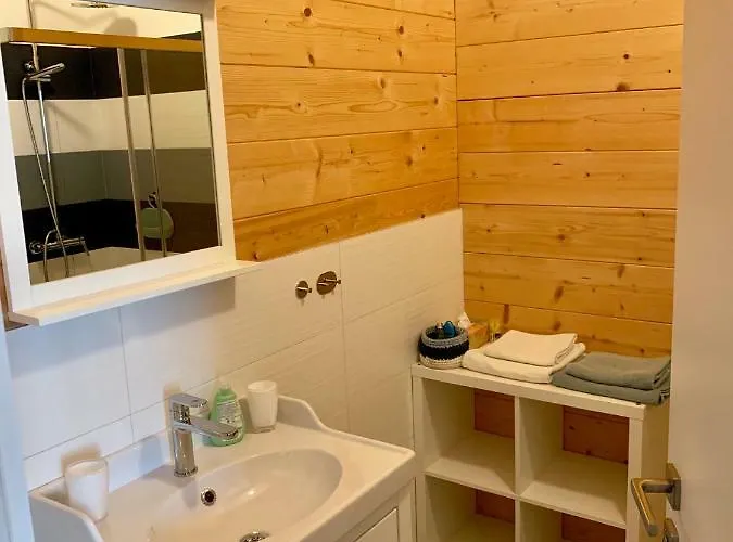 Woodhouse 3* براجيا