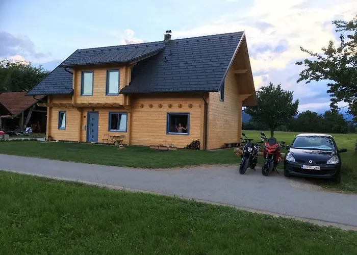 Woodhouse بيت ضيافة 3*